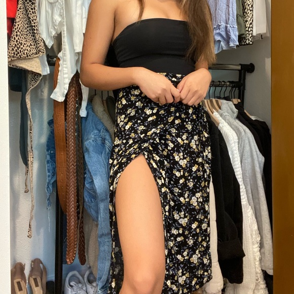 urban outfitters midi skirt - Picture 2 of 3